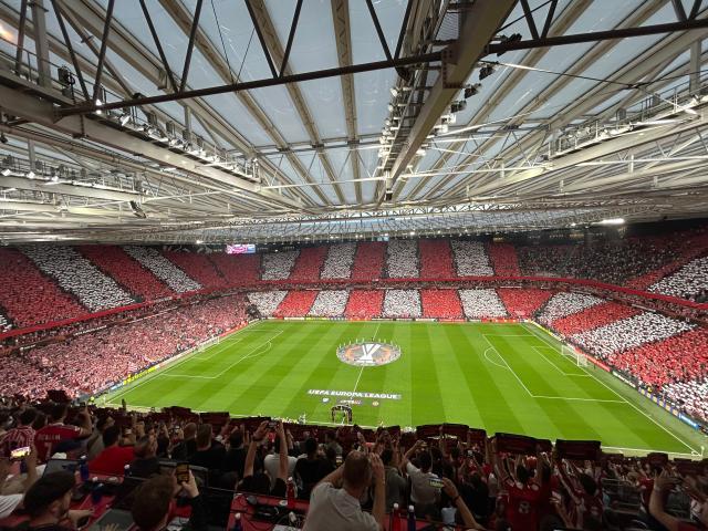 1746150329512001427.jpg 4.jpg